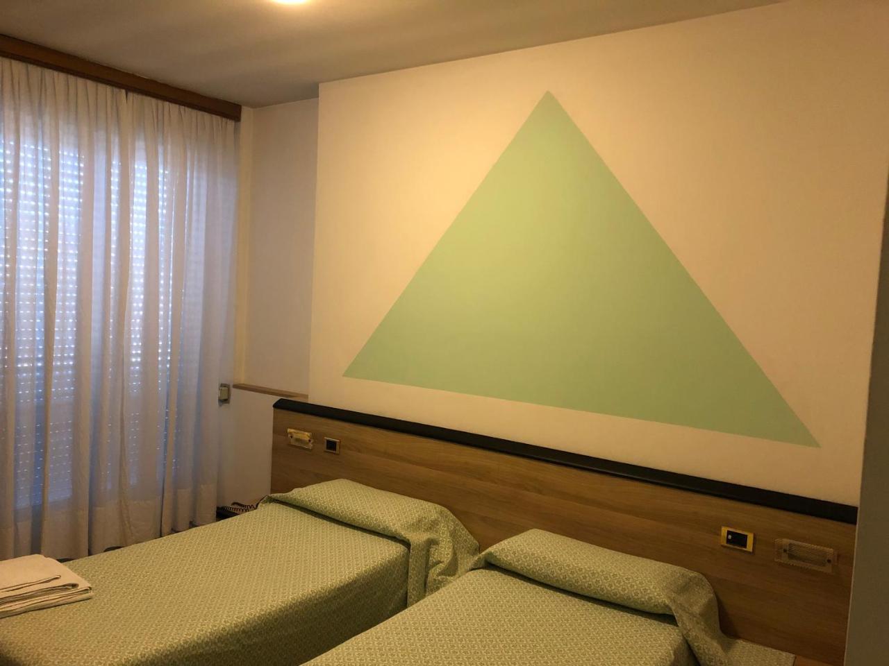 Hotel Roma Cassano Magnago المظهر الخارجي الصورة